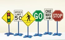 TRAFFIC SIGNS SET