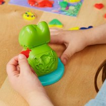 Play-Doh Frog ‘n Colors Starter Set with Playmat